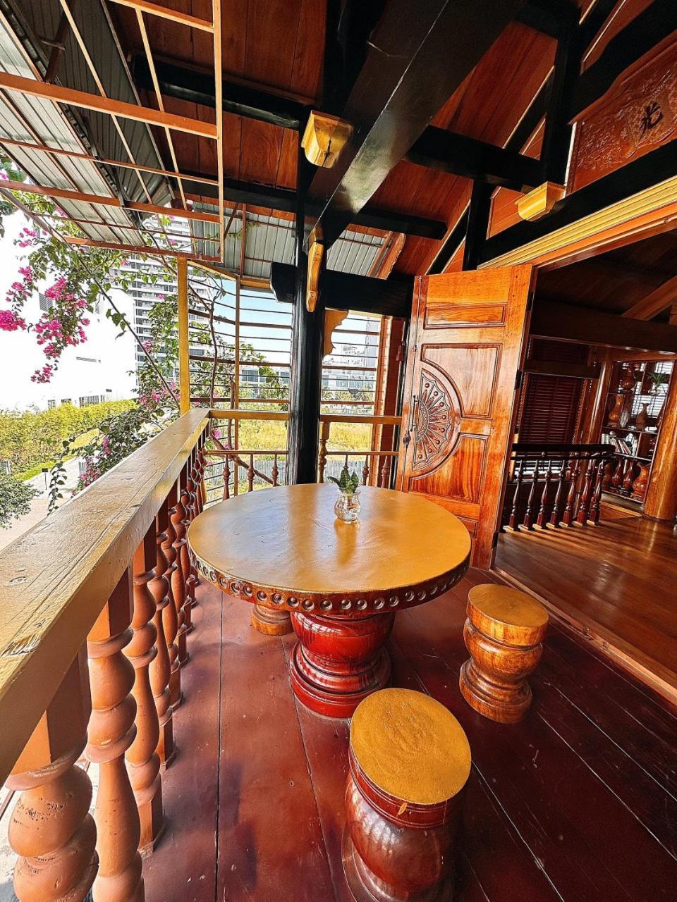 Biet Thu Go Wooden House Quy Nhon Canh Bien Villa Buitenkant foto